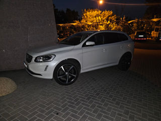 Volvo XC60 foto 8