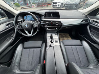 BMW 5 Series foto 9