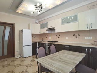 Apartament cu 2 camere, 70 m², Botanica, Chișinău