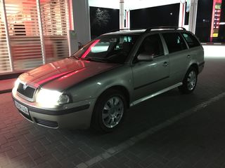 Skoda Octavia foto 2