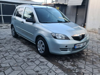 Mazda 2 foto 4