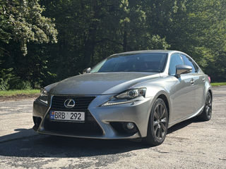 Lexus IS Series foto 2