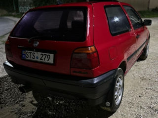 Volkswagen Golf foto 4