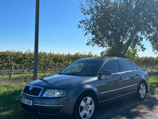 Skoda Superb foto 6