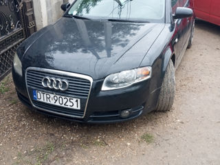 Audi A4 foto 1