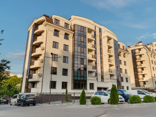 Apartament cu 4 camere, 157 m², Centru, Ialoveni foto 1