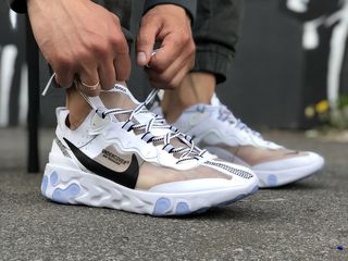 Nike React Element 87 Black x Undercover White foto 1