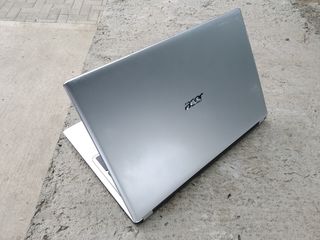 Acer Aspire V5-571 series фото 5