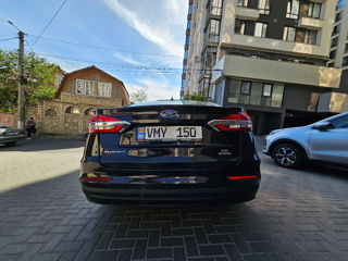 Ford Fusion фото 5