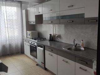 Apartament cu 1 cameră, 45 m², Botanica, Chișinău foto 3