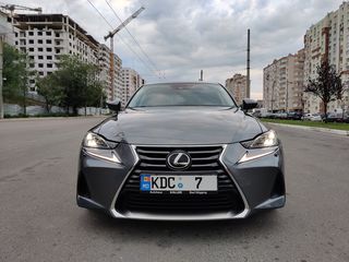 Lexus IS Series foto 3