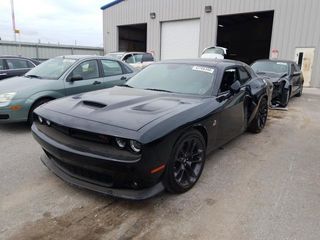 Dodge Challenger foto 1