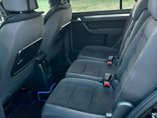 Volkswagen Touran фото 4