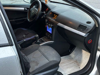 Opel Astra foto 8