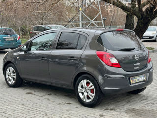 Opel Corsa foto 4