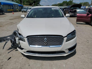 Lincoln MKZ foto 2