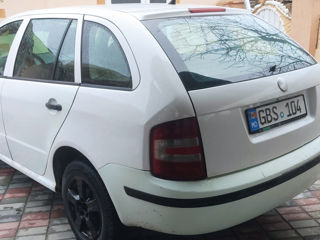 Skoda Fabia foto 4