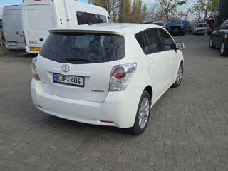 Toyota Verso foto 3