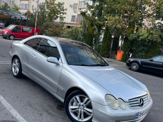 Mercedes CLK-Class foto 4