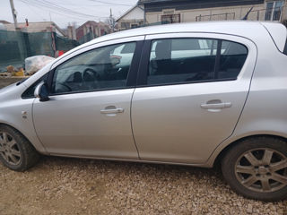 Opel Corsa foto 4