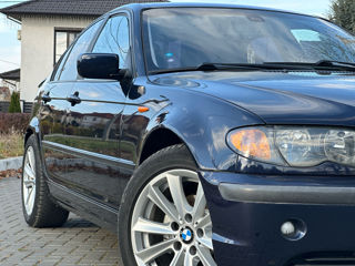 BMW 3 Series foto 4