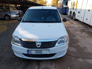 Dacia Logan foto 2