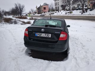 Skoda Rapid foto 1