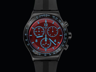 Swatch - Crimson Mystique