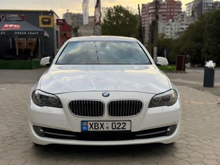 BMW 5 Series foto 4