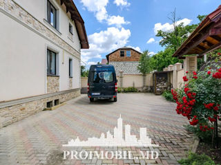 Spre vânzare casă în 2 nivele 220 mp + 9 ari, în Budești! foto 16