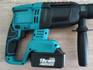 аккумуляторный перфоратор Makita DHR 242 18V c аккумулятором 6.0 Ah, новый foto 2