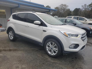 Ford Escape foto 4