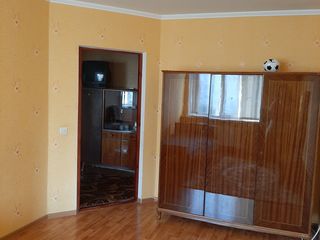 Apartament cu 2 camere, 58 m², Buiucani, Chișinău foto 3