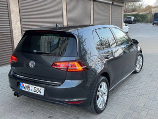 Volkswagen Golf foto 2