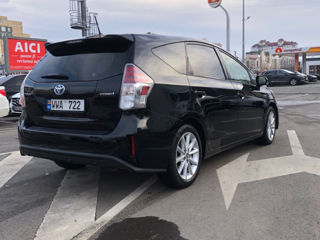 Toyota Prius + foto 3