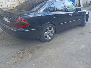 Mercedes E Класс