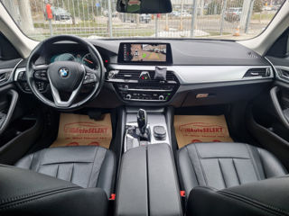 BMW 5 Series foto 10