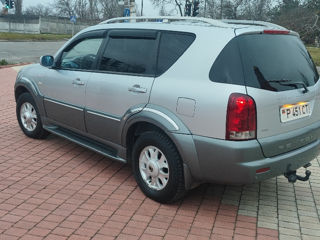 Ssangyong Rexton foto 3