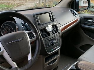Chrysler Grand Voyager foto 4