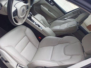 Volvo XC60 foto 10