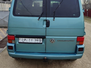 Volkswagen Transporter foto 4