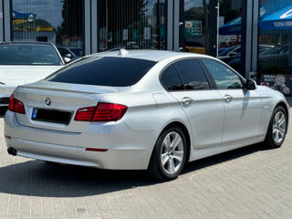 BMW 5 Series foto 4