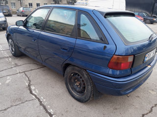 Opel Astra foto 4