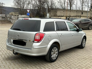 Opel Astra foto 4