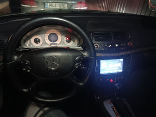 Mercedes E-Class foto 4