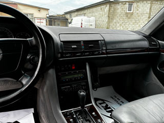 Mercedes S-Class foto 8