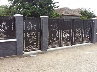 Porți și garduri metalice traforate direct de la producator foto 19