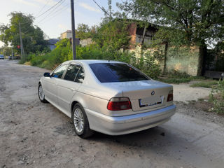 BMW 5 Series foto 5