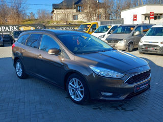 Ford Focus foto 17