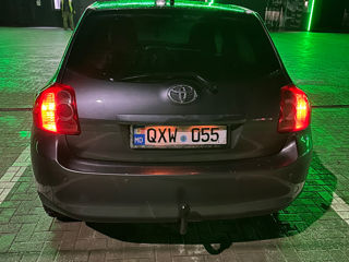 Toyota Auris foto 2